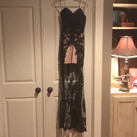 LaFemme Dress - Picture 2 of 5